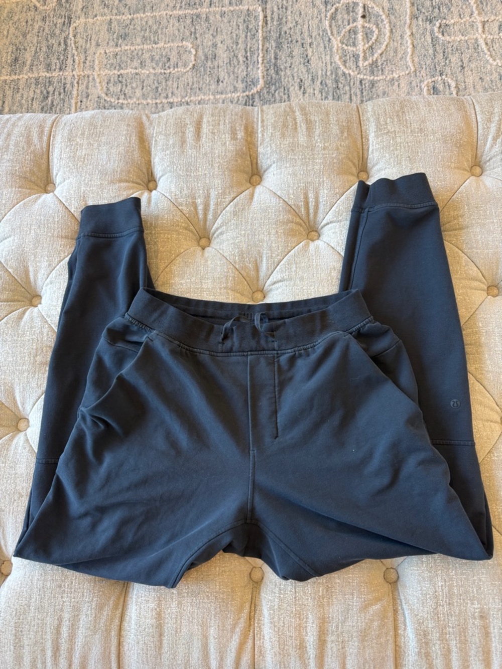 Lululemon Men’s‎ M Black Jogger
